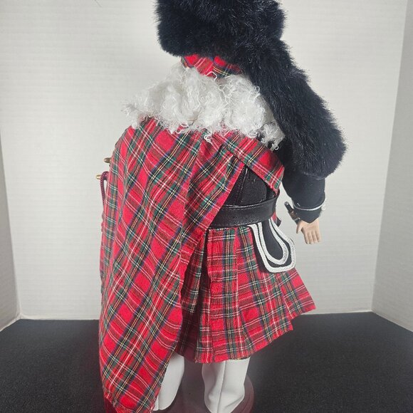 Scottish Santa Piper 18" Christmas Figurine Bagpipes Traditional Tartan Plaid - Picture 6 of 10